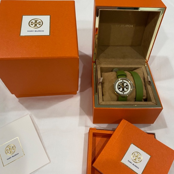 Tory Burch Reva Double Wrap Leather Strap Watch - Picture 6 of 11